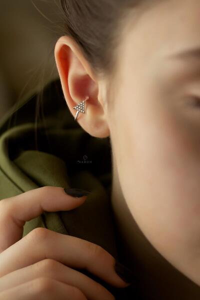 BY BARUN SİLVER Kıkırdak Earcuff Halka 925 Ayar Zirkon Taşlı Beyaz Silver Sık...