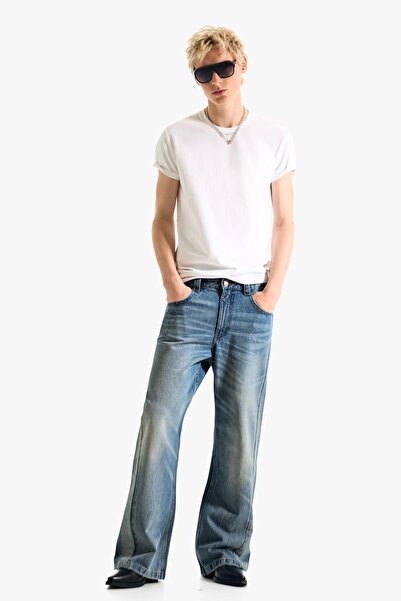 Bershka Baggy fit flare fit jean
