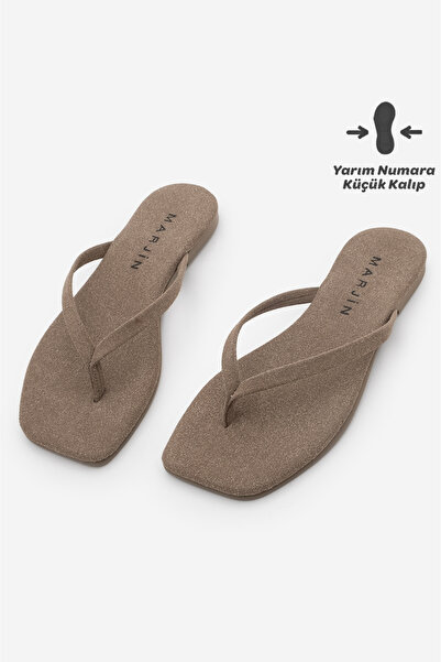 Marjin Γυναικείες παντόφλες με λεπτά λουράκια και ανοιχτή μύτη, καθημερινές π...