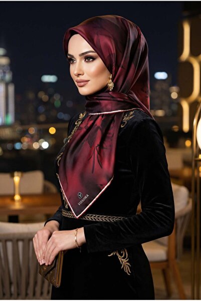 Vissona 100% Twill İpek Çiçek Desenli Bordo Renkli 90x90 Dikim Şekli : El Dik...