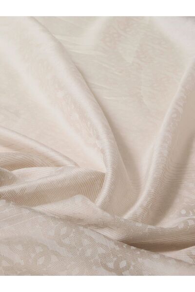 Guess وشاح جاكار