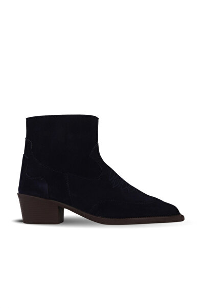 Bueno Shoes حذاء بكعب نسائي من جلد الغزال باللون الأزرق الداكن 01wf1006