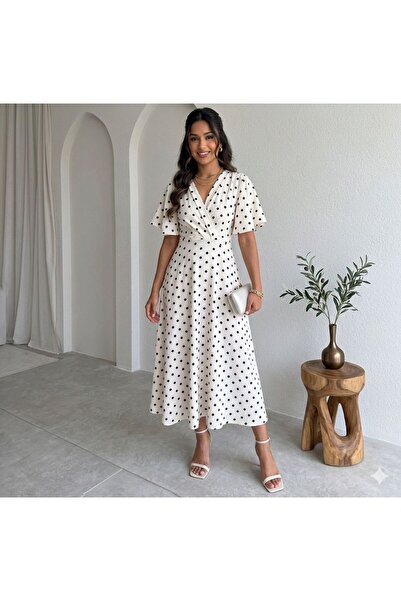 tülaybutik kadın kolları volanlı puantiyeli kloş kruvaze yaka midi boy elbise