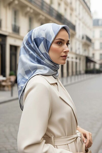 Vissona %100 Twill İpek Çiçek Desenli Bebe Mavisi - İndigo Renkli 90x90 Eşarp...