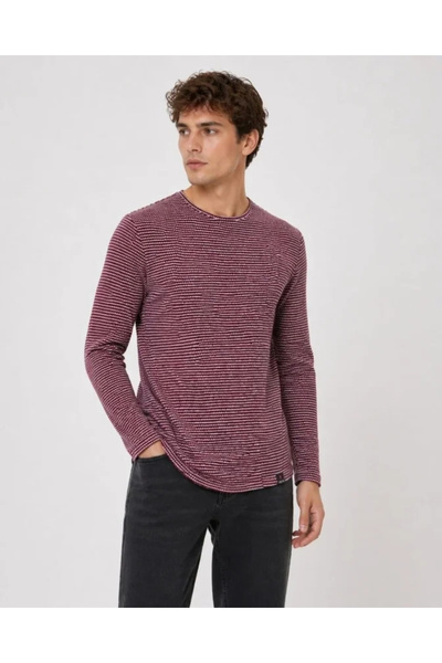 Generic Brand Men's Textured Striped Long Sleeve T-Shirt Oval Cut - Burgundy