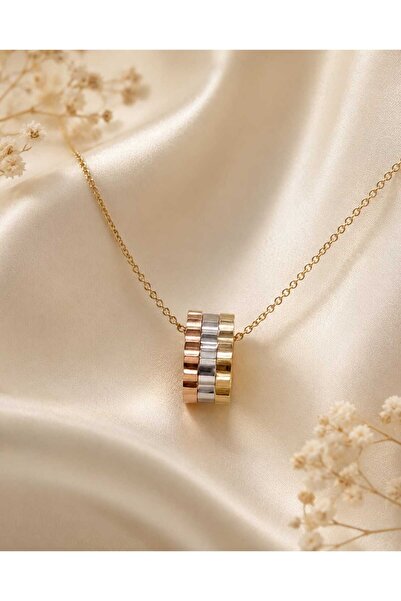 Ivory Pearl قلادة فولاذية بتصميم حلقة بثلاثة ألوان لا تسبب تسويدًا ولا تغير ا...
