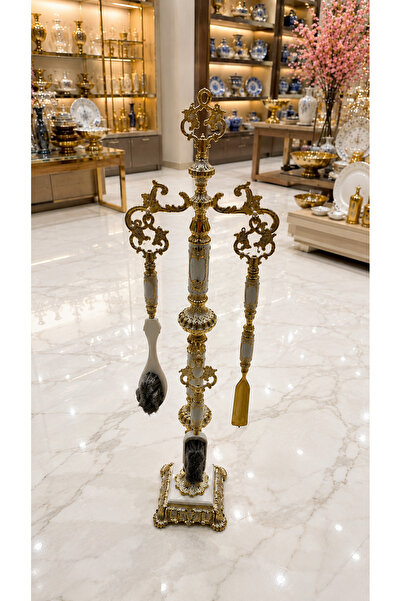 Generic Brand مجموعة كيراتا من النحاس المصبوب من ESTERHOMEDECOR