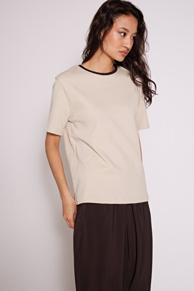 Avrile Cotton Short Sleeve Contrast Crew Neck T-Shirt Beige