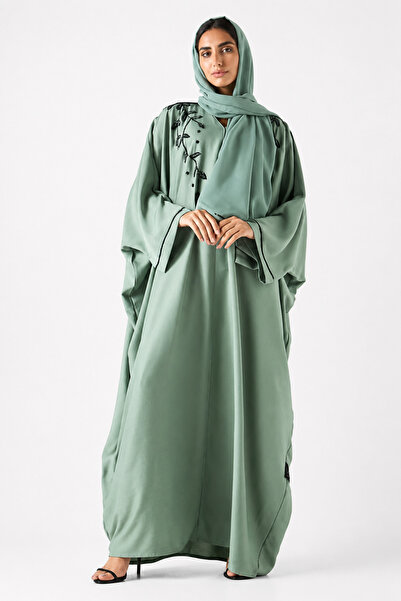 Azria Fashion عباءة بشت مطرزة