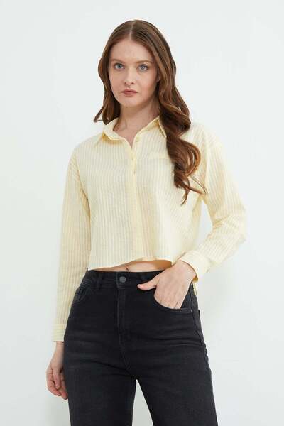 Fulla Moda cu dungi jacard crop Cămașă