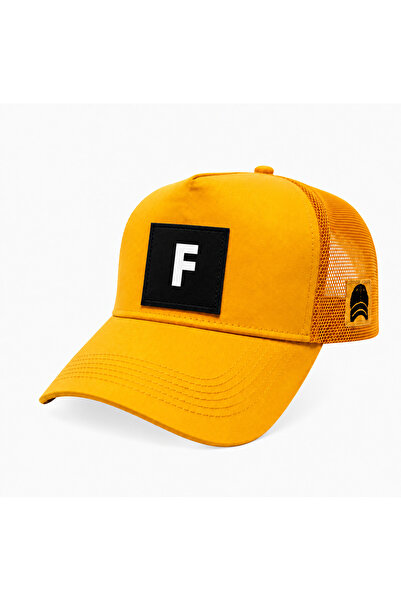 all hats قبعة بيسبول شبكية مزينة بحرف F وتفاصيل مطرزة