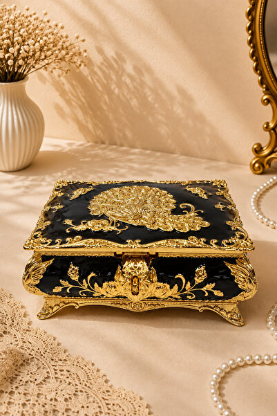 RASHA COLLECTION Vintage Rose Pattern Embossed Gold Color Jewelry Box
