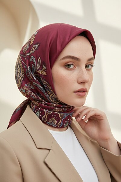 Vissona 100% Twill İpek Etnik Desenli Bordo Renkli 90x90 Dikim Şekli : El Dik...