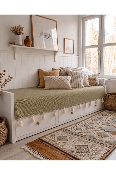 Divanest Püsküllü İskandinav Hemnes Divan Örtüsü Petek Pike Yeşil, Yatak Örtüsü