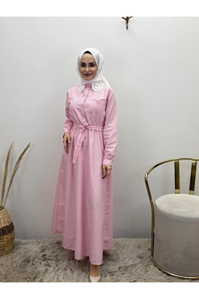 JOOQSTORE Dress with Lace Detail on the Collar