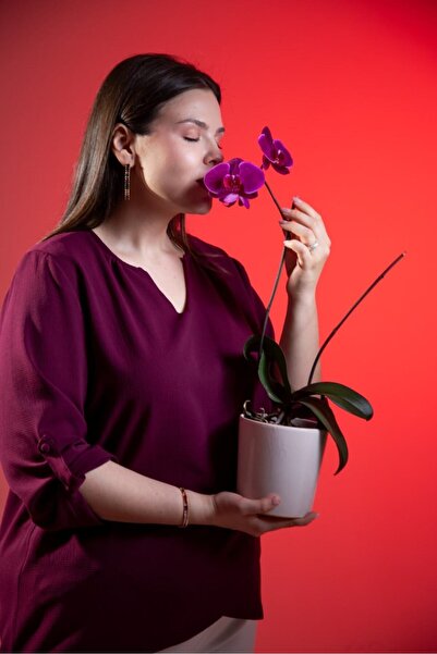 Roxxlen Γυναικεία μπλούζα μεγάλου μεγέθους με λαιμόκοψη V και ασύμμετρη μπροσ...