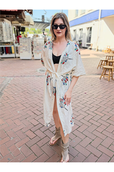 Miss Boheme Cream/Red Color Peacock Feather Motif Kimono