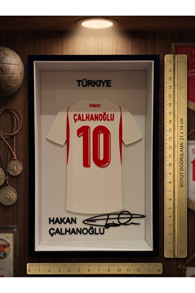 Atölye Hakan Çalhanoğlu Özel Tasarım 3D Ay Yıldız Kırmızı Beyaz Forma Tablo