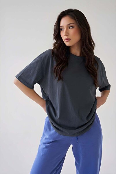 VACHT Kadın Oversize Salaş Tişört Basic Düz Baskısız Lacivert