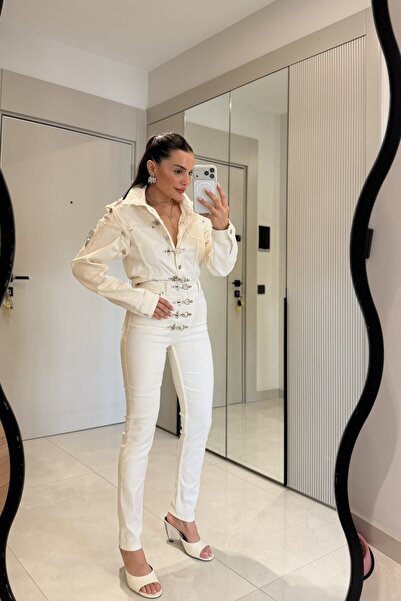 Gizem Ecemiş Frenk Krem Kelepçeli Denim Takım