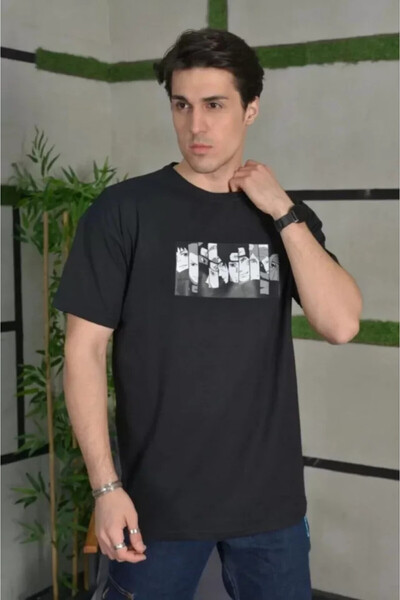 Efnaz style Unisex Crew Neck Printed Oversize T-Shirt - Black