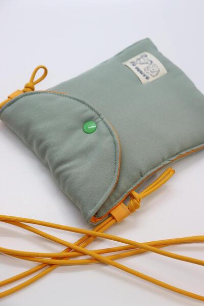 Mamma Mia Home Green Phone Bag with Strap