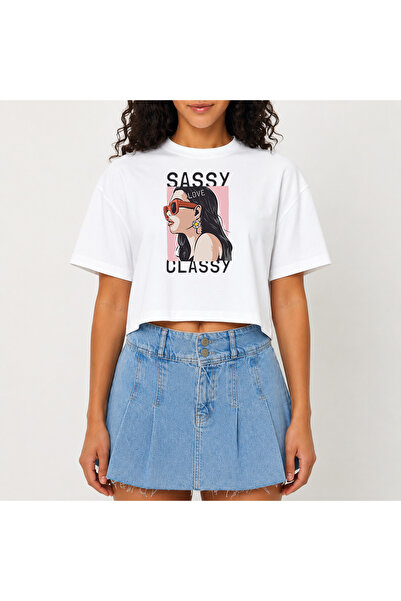 URBANTRENDSTORE Crop T-shirt με λευκό σχέδιο, άνετη εφαρμογή, ακατέργαστη κοπ...
