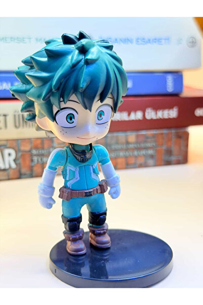 figur My Hero Academia serisinin ana karakteri olan Izuku Midoriya figür