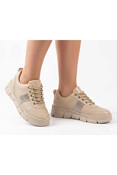 lupi Sports shoes
