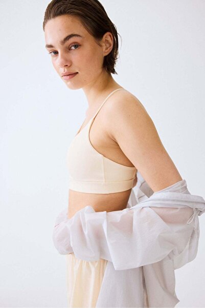 H&M SculptMove™ Sports bra