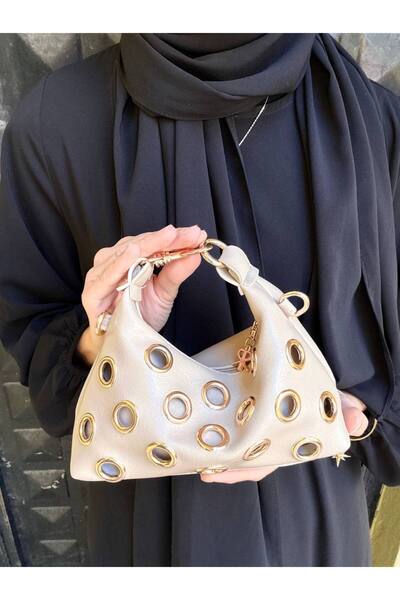 Çanta Trend حقيبة بمظهر جلدي مع إكسسوارات معدنية ذهبية مناسبة للاستخدام على ا...