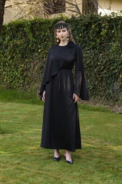 Birgül Bektaş Black Sarel Cape Evening Dress