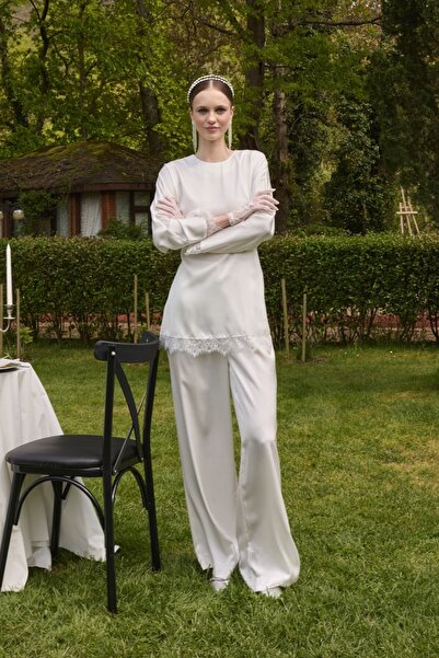 Birgül Bektaş White Mina Lace Detailed Trouser Set