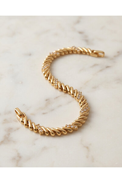 CM Thin Elegant Gold Bracelet