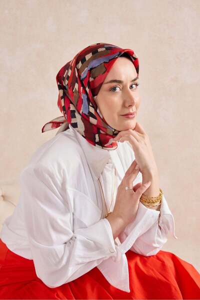 Silk Home وشاح حرير تويلي مخطط باللون العنابي