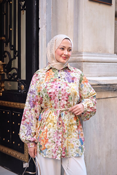 LOCCO Cămașă de damă cu textură naturală și model floral, cu legături în tali...
