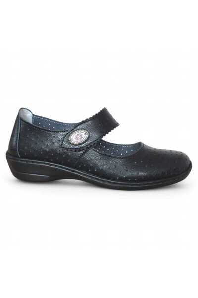 Maria Conti leather summer shoes, with buckle closure, light sole and soft in...