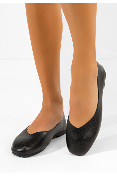 B T Shoes Gabiela black Leather Ballet Flats