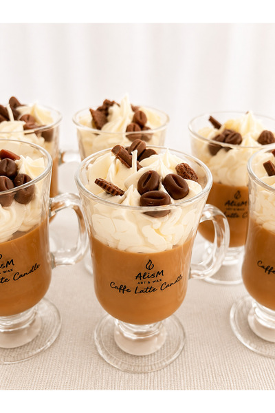 AlisM Art&Wax Lumânare parfumată handmade Caffè Latte din ceară naturală de s...