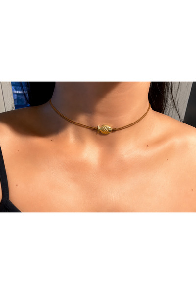 Femenino Gold İpli Minimal Balık Figürlü Şans Kolyesi Ayarlanabilir Choker Kararmaz