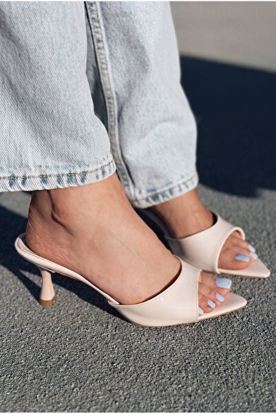 I Love Shoes Yonspe Beige Patent Leather Women's Heeled Slippers