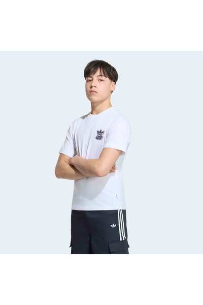 adidas تي شيرت فضفاض بنمط رسومي رياضي للشباب KG8275