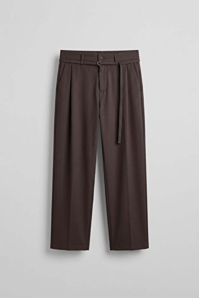 ablukaonline Muške široke pantalone od gabardina sa detaljnim remenom, tamno ...