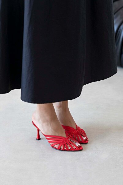 STRASWANS Prague Women's Heeled Satin Sandals Red