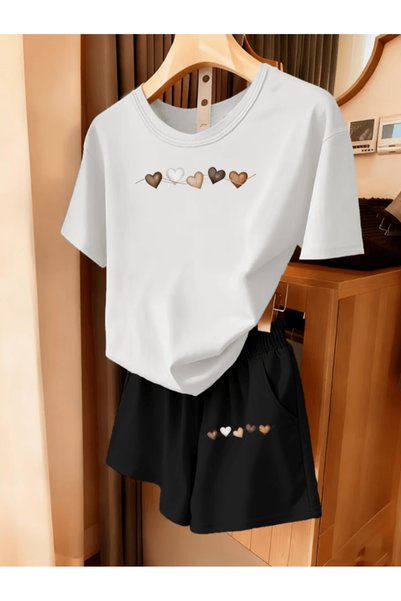 one button Horizontal heart design printed women's premium oversize top and b...