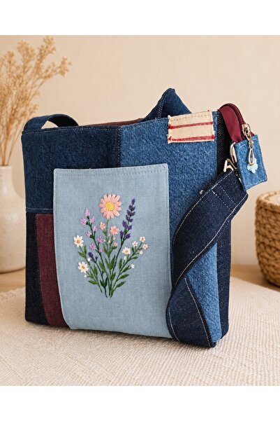 yaseminhandmade Çiçek Nakışlı El Yapımı Kot Patchwork Omuz Çantası