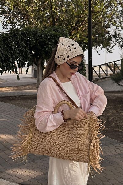 The Champ Clothing Women's Handcrafted Straw Bag Solea Fringe Natural – Tasse...