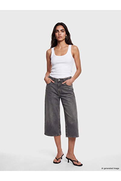 LC Waikiki Peak New Season Bermuda Fit Women's Jean Shorts