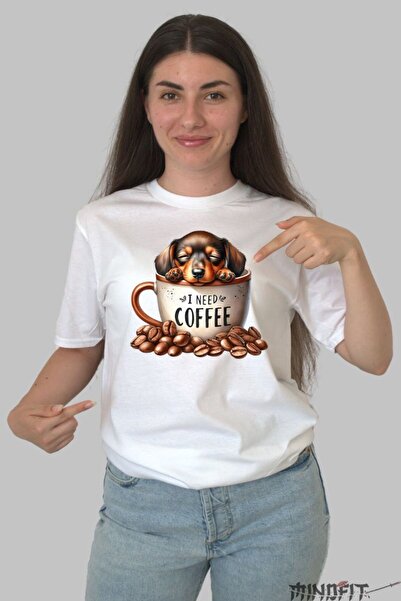 GILDAN Dog I Need Coffee t-shirt