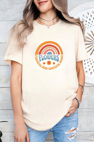 Sarah's Boutique Women's T-shirt – 100% cotton – Grateful Rainbow